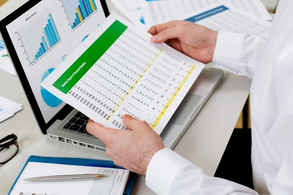 Auditing financial statements